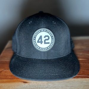 Jackie Robinson 42 hat Baseballism snap back